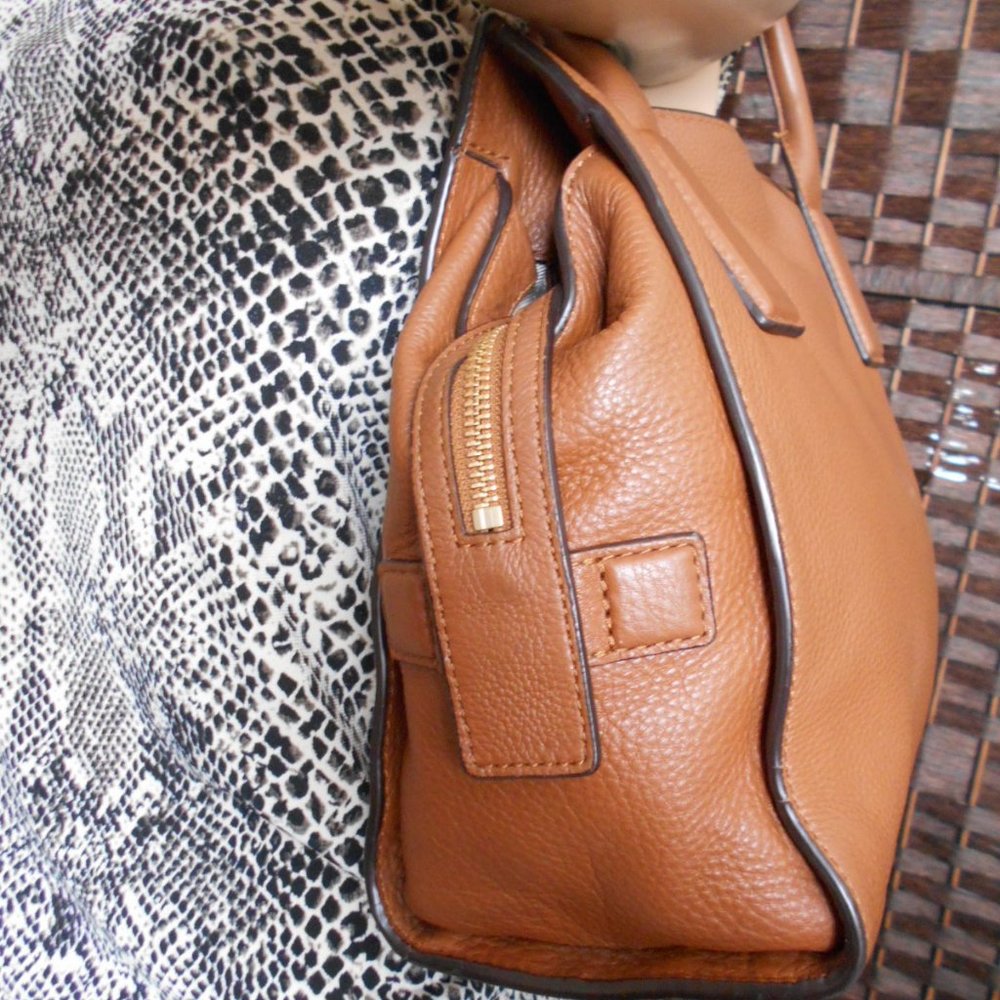 MICHAEL KORS Medium Ivory Shoulder/Satchel Bag - Picture 4 of 7